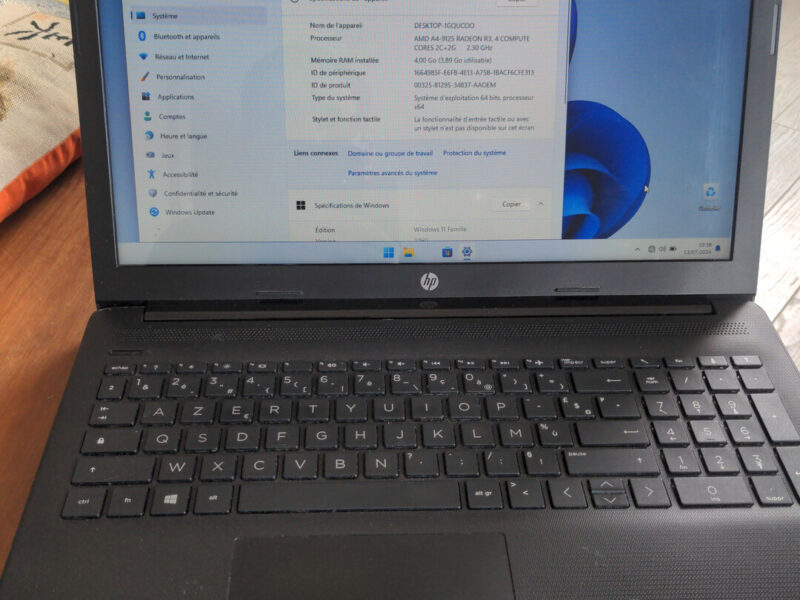 Ordinateur PC portable occasion reconditionné HP Notebook 15-db0087nf AMD A4-9125 double cœur 2,3 GHz SSD M.2 Windows 11